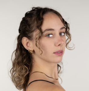 Zarah Frola